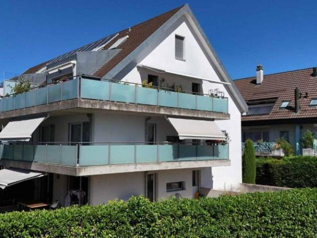 Wohnung kaufen in Gland, Waadt
