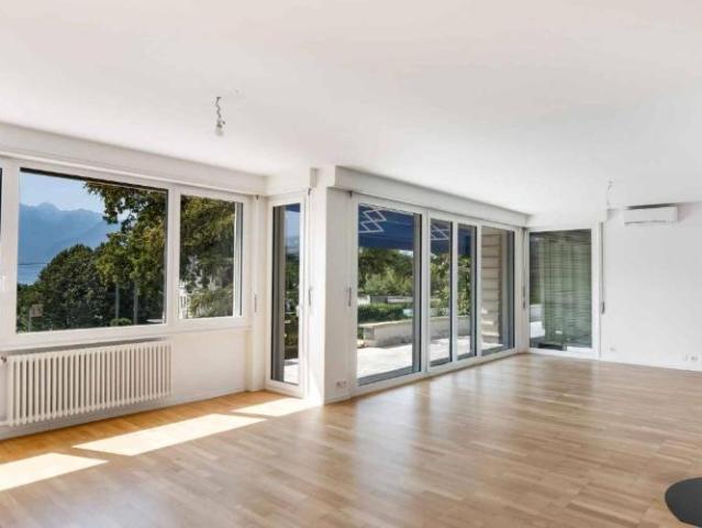 Wohnung kaufen in Corseaux, Waadt