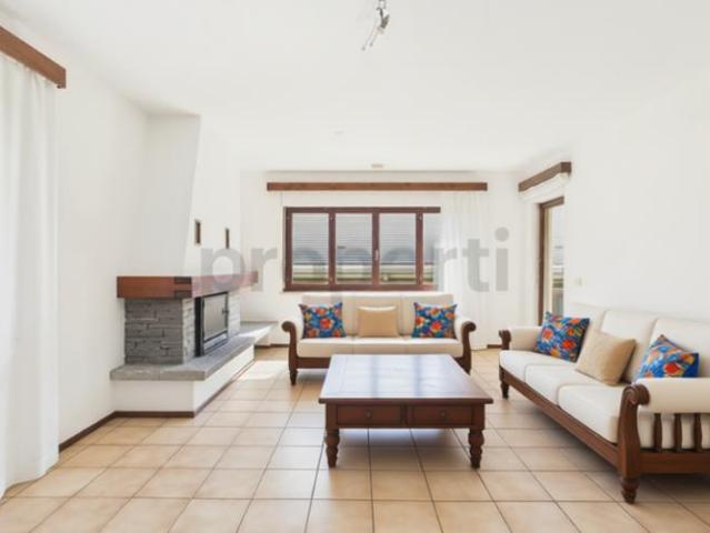 Wohnung kaufen in Castione, Arbedo-Castione