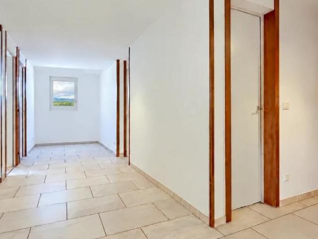 Wohnung mieten in Gland, District de Nyon