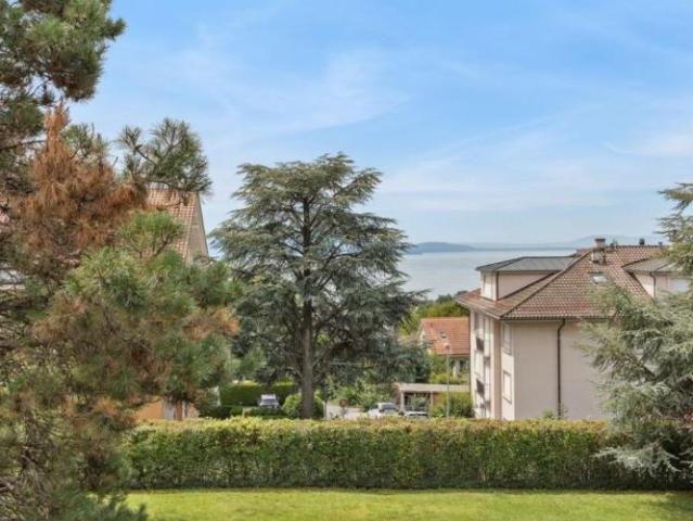 Wohnung kaufen in Pully, District de Lavaux-Oron