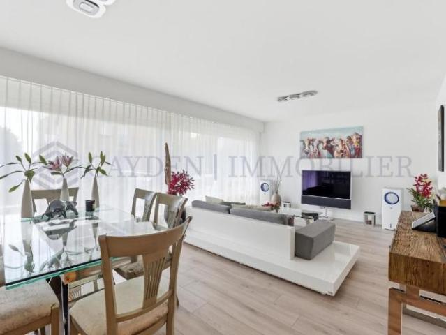 Wohnung kaufen in Préverenges, Waadt