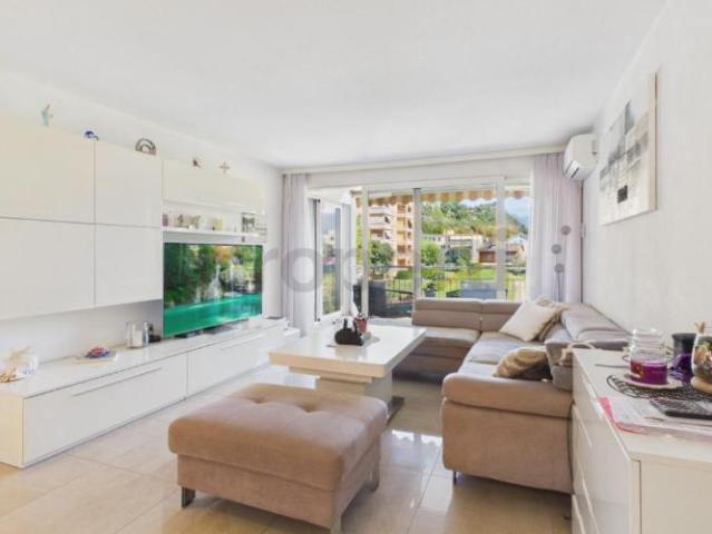 Wohnung kaufen in Gordola, Tessin