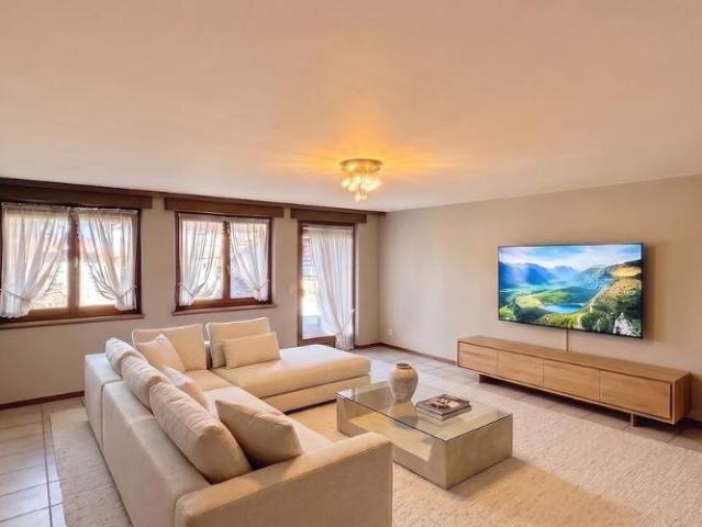 Wohnung kaufen in Villars-le-Terroir, Waadt