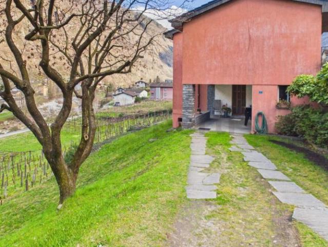 Wohnung kaufen in Giornico, Tessin