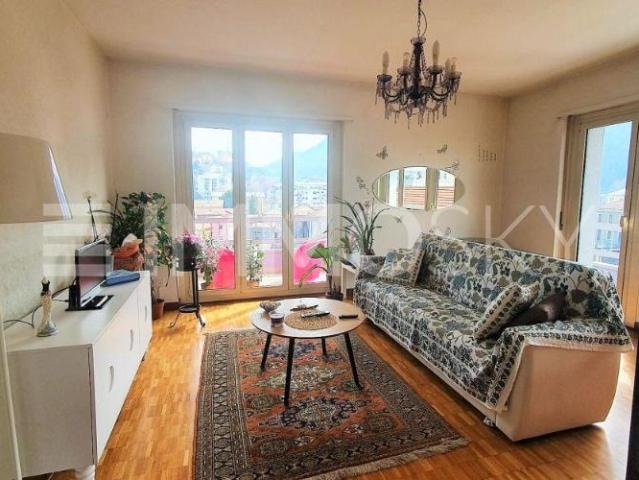 Wohnung kaufen in Chiasso, Tessin