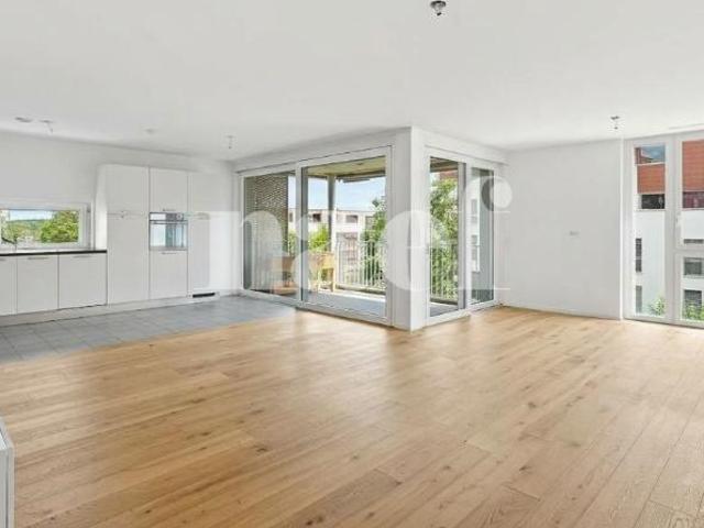 Wohnung kaufen in Gland, Waadt