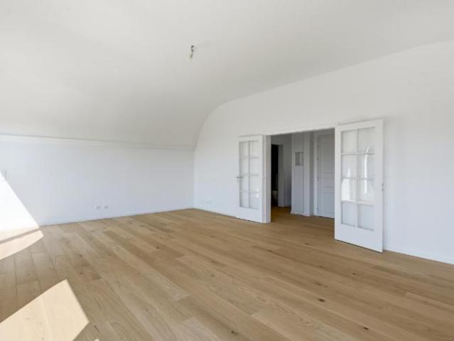 Wohnung kaufen in Saint-Sulpice (VD), Waadt