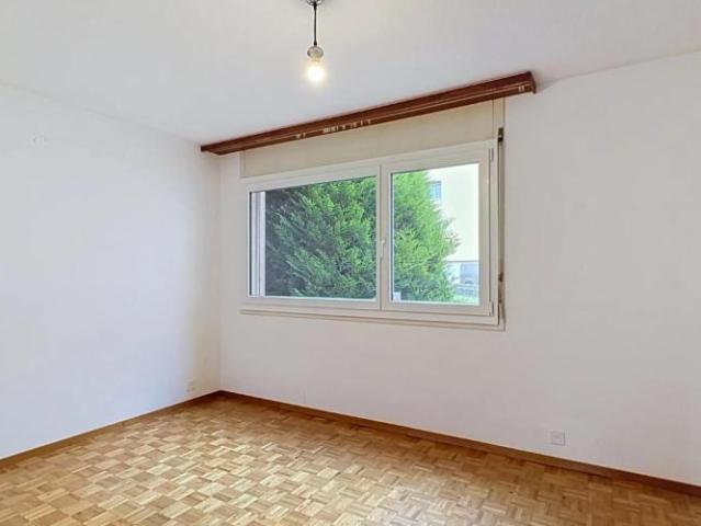 Wohnung kaufen in Savigny, Waadt