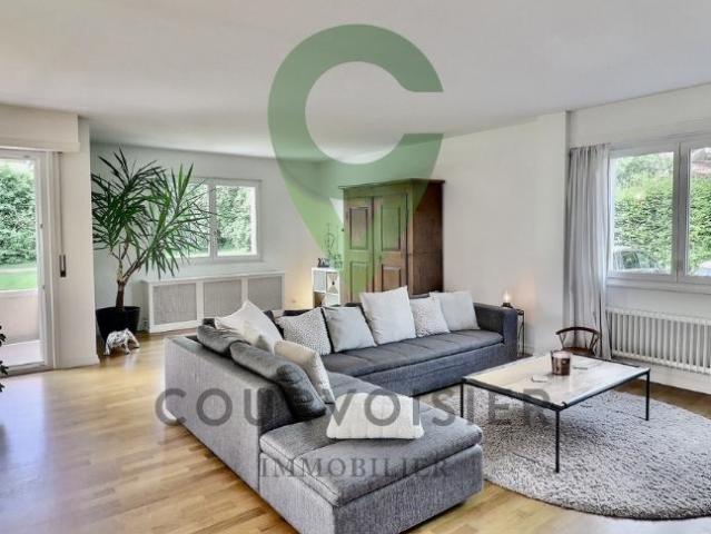 Wohnung kaufen in Denges, Waadt