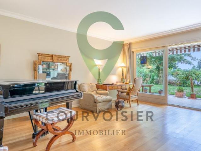 Wohnung kaufen in Pully, District de Lavaux-Oron