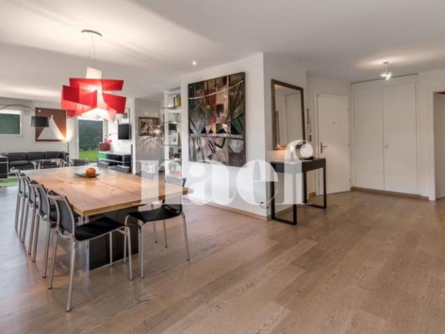 Wohnung mieten in Pully, Waadt