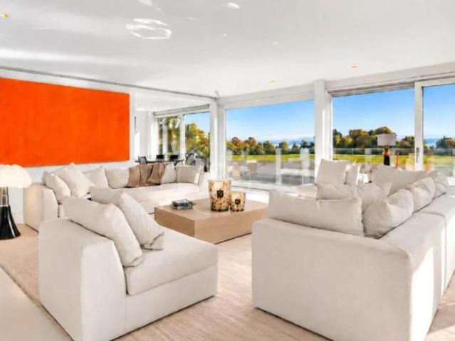 Wohnung kaufen in Coppet, District de Nyon