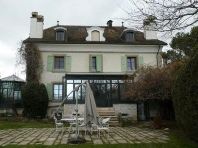 Einfamilienhaus kaufen in Céligny