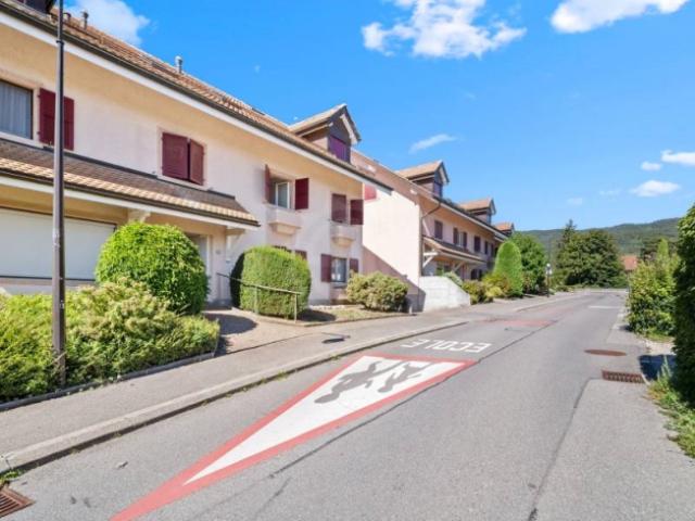 Wohnung kaufen in Givrins, Waadt