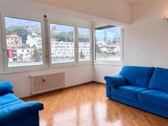 Wohnung kaufen in Chiasso, Tessin