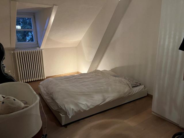 Immobilie kaufen in Einigen, Zürich
