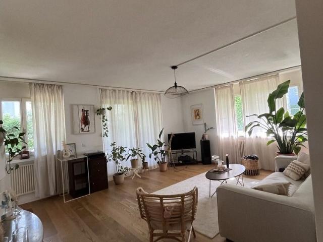 Apartment mieten in Einigen, Zürich