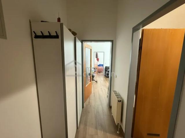 Wohnung kaufen in Industriegebiet-Hafen, Linz