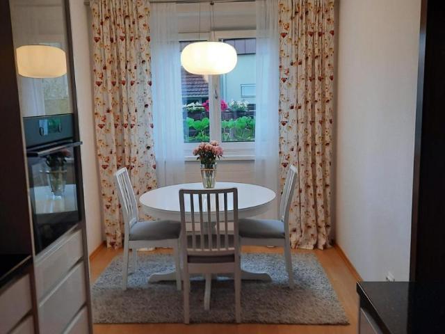 Wohnung kaufen in Sauberg, Spielfeld