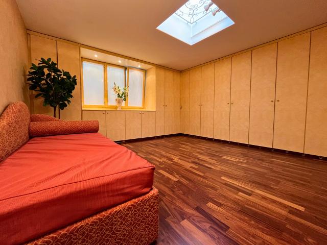 Etagenwohnung kaufen in Castagnola