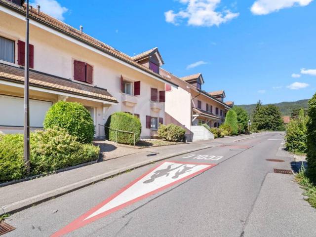 Wohnung kaufen in Givrins, Waadt