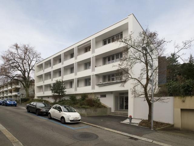 Wohnung mieten in Einigen, Zürich