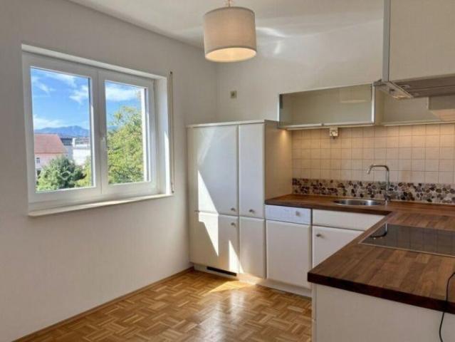 Wohnung kaufen in Pörtschach am Wörther See, Kärnten