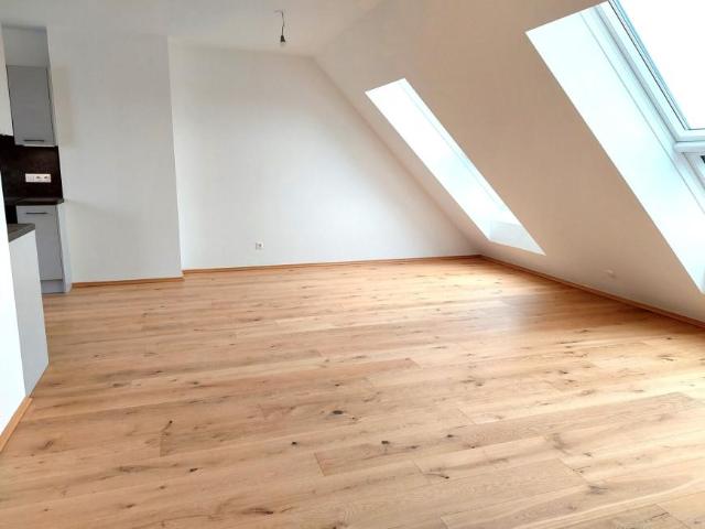 Wohnung kaufen in Groß, Hollabrunn