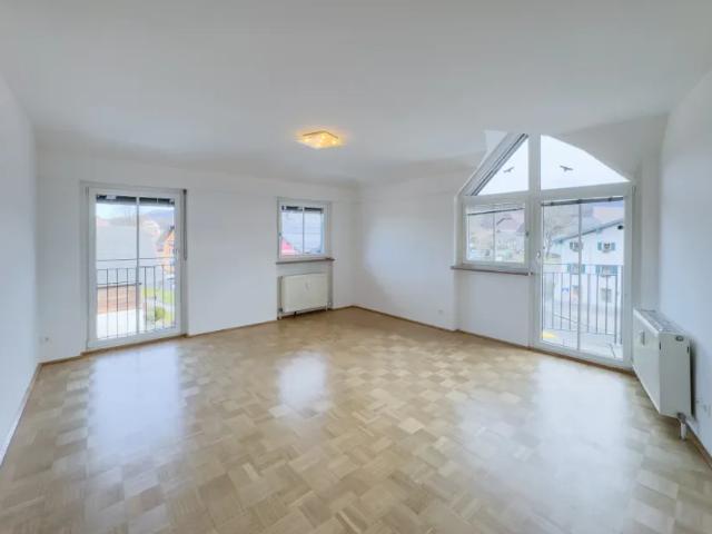 Wohnung mieten in Oberalm, Bezirk Hallein