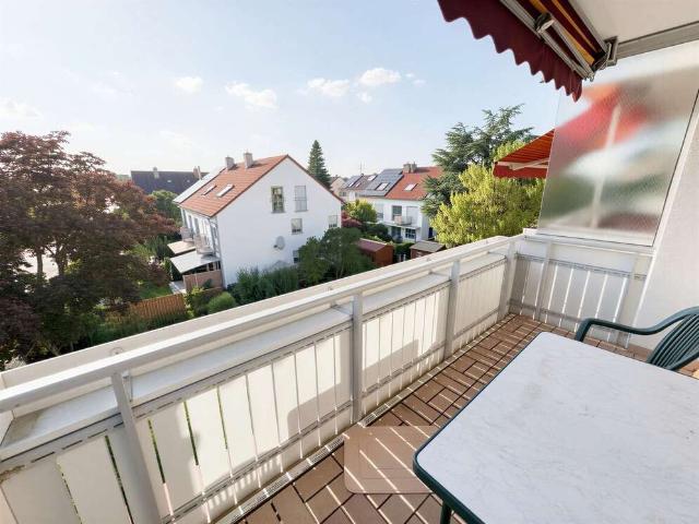 Wohnung kaufen in Haunstetten-Siebenbrunn, Augsburg