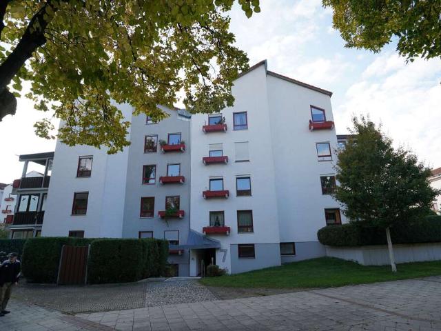 Wohnung kaufen in Haunstetten-Siebenbrunn, Augsburg