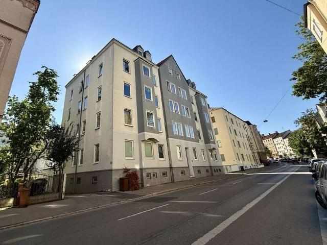Wohnung kaufen in Jakobervorstadt-Süd, Augsburg