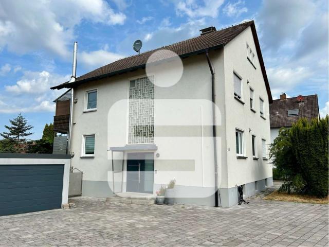 Wohnung kaufen in Baiersdorf, Bayern