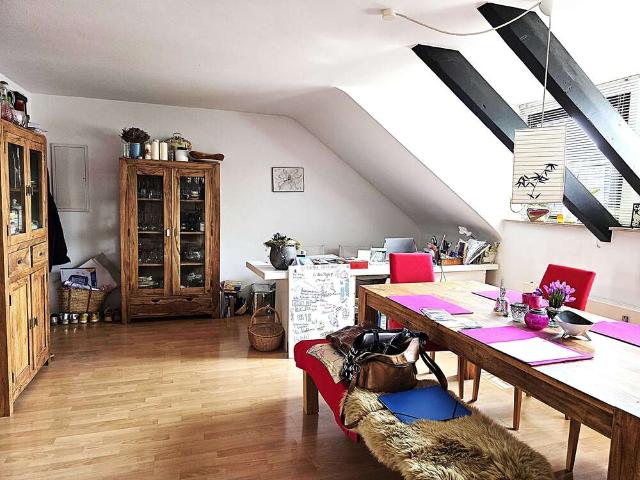 Etagenwohnung kaufen in Bergisch Gladbach, Refrath Etagenwohnung kaufen in Bergisch Gladbach, Refrath