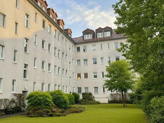 Wohnung kaufen in Neu-Westend, Berlin