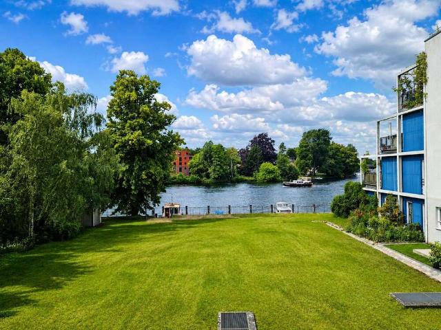Wohnung kaufen in Treptow–Köpenick, Berlin