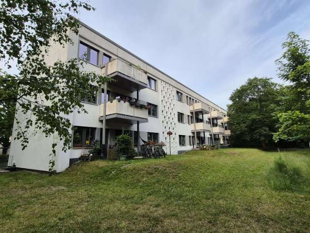Wohnung kaufen in Treptow–Köpenick, Berlin