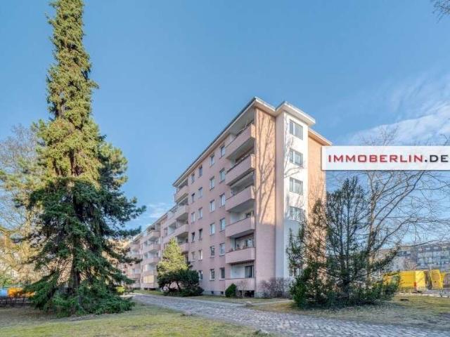 Wohnung kaufen in Siedlung Heerstraße, Berlin