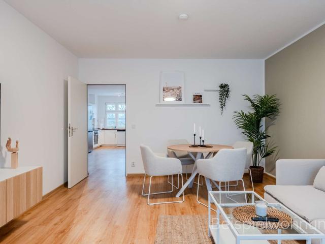 Wohnung kaufen in Lichterfelde, Berlin