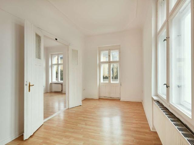 Wohnung kaufen in Lichtenberg, Berlin