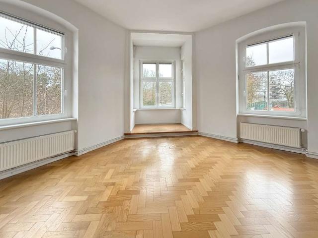 Wohnung kaufen in Treptow–Köpenick, Berlin