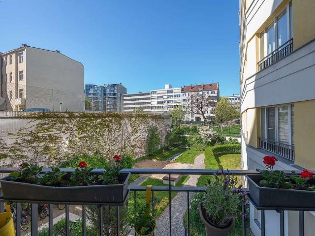 Wohnung kaufen in Halensee, Berlin