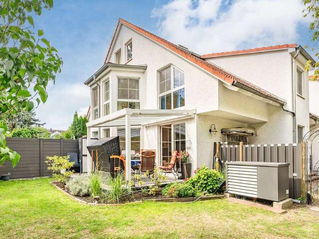 Wohnung kaufen in Falkenhagener Feld, Berlin