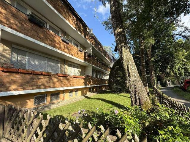 Wohnung kaufen in Lichterfelde, Berlin
