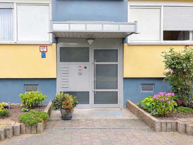 Wohnung kaufen in Hackenbroich, Dormagen