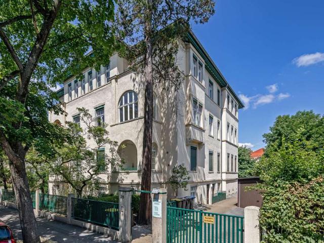 Etagenwohnung kaufen in Dresden, Pieschen