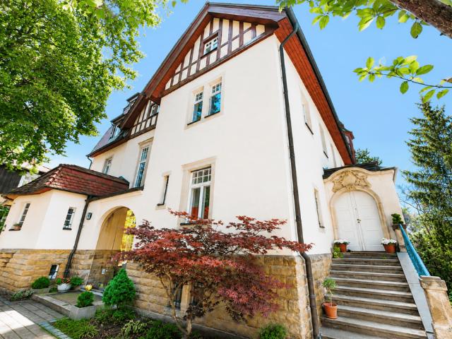 Wohnung kaufen in Hosterwitz/Pillnitz, Dresden