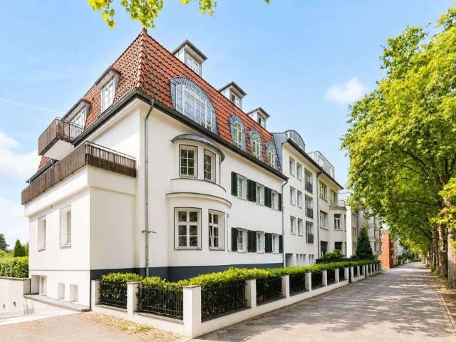 Wohnung kaufen in Düsseltal, Düsseldorf