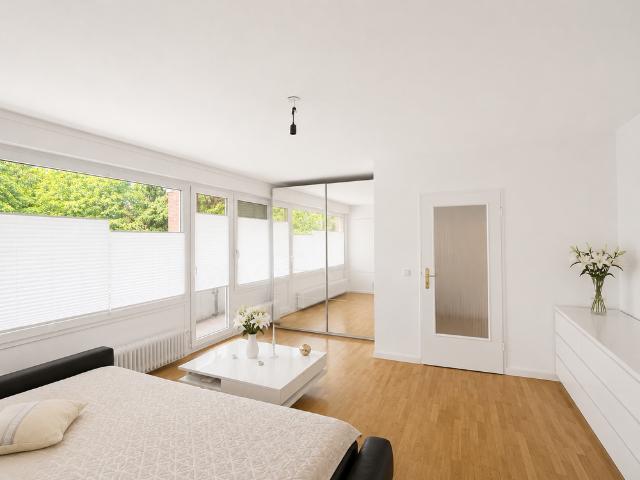 Wohnung kaufen in Heerdt, Düsseldorf